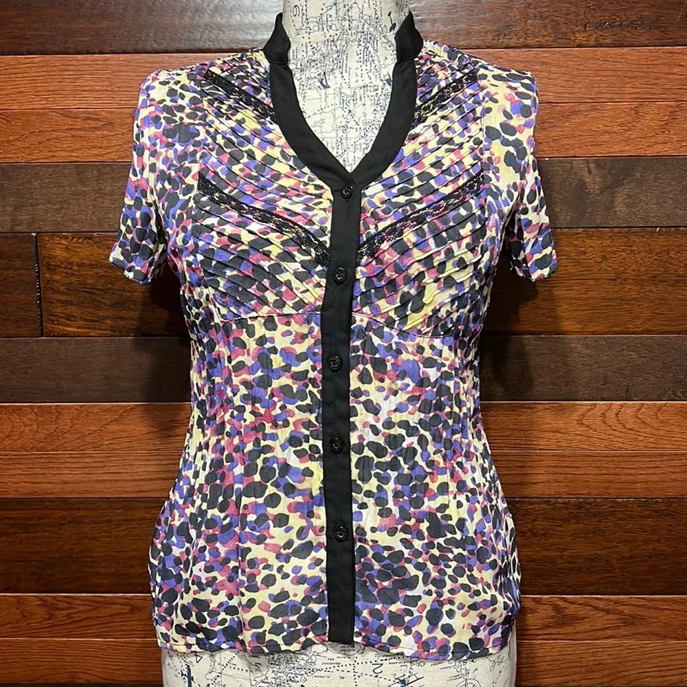 NY Collection V Neck Short Sleeve Textured Button Down Blouse - Picture 1 of 9